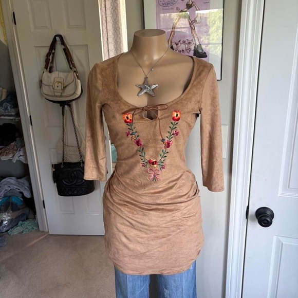Tops - Y2K 2000s Floral Embroidered Faux Suede Tunic dress